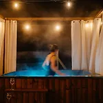 Sarnia Laka 1 Z Opcja Prywatnego Jacuzzi Vakantiehuis Stronie Śląskie